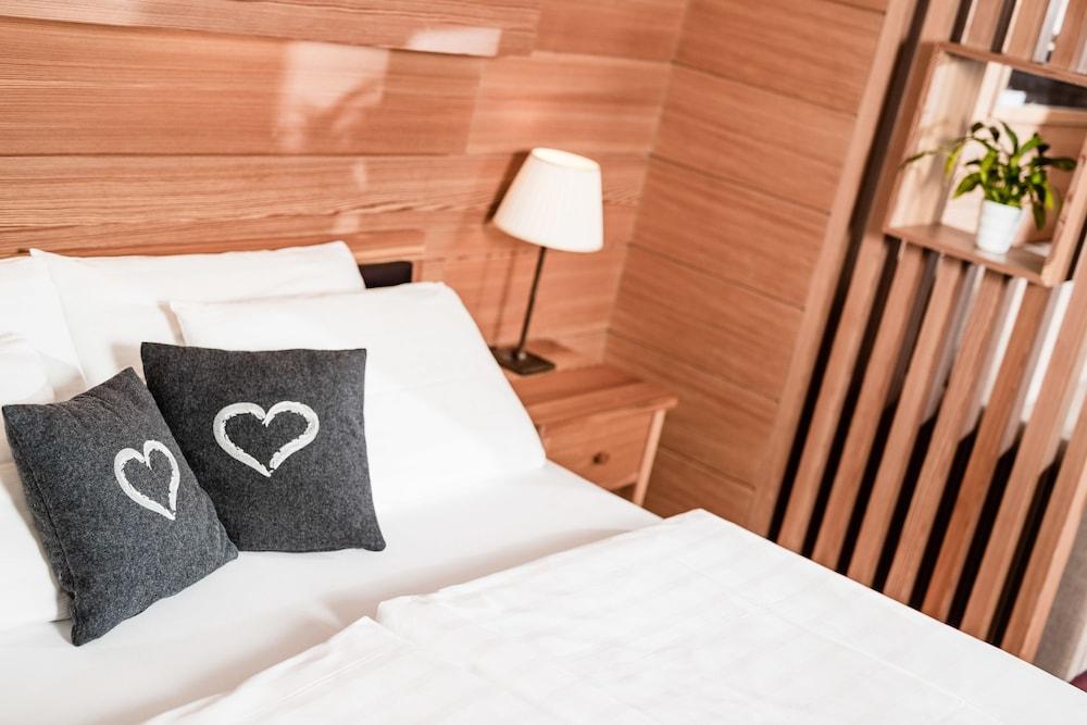Hotel Continental Dolomites Сельва-ди-Валь-Гардена Экстерьер фото