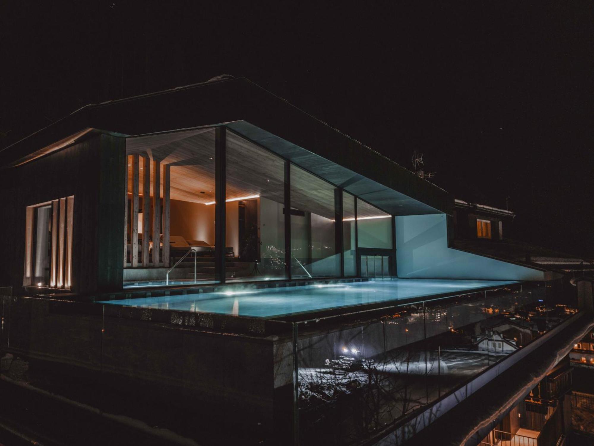 Hotel Continental Dolomites Сельва-ди-Валь-Гардена Экстерьер фото