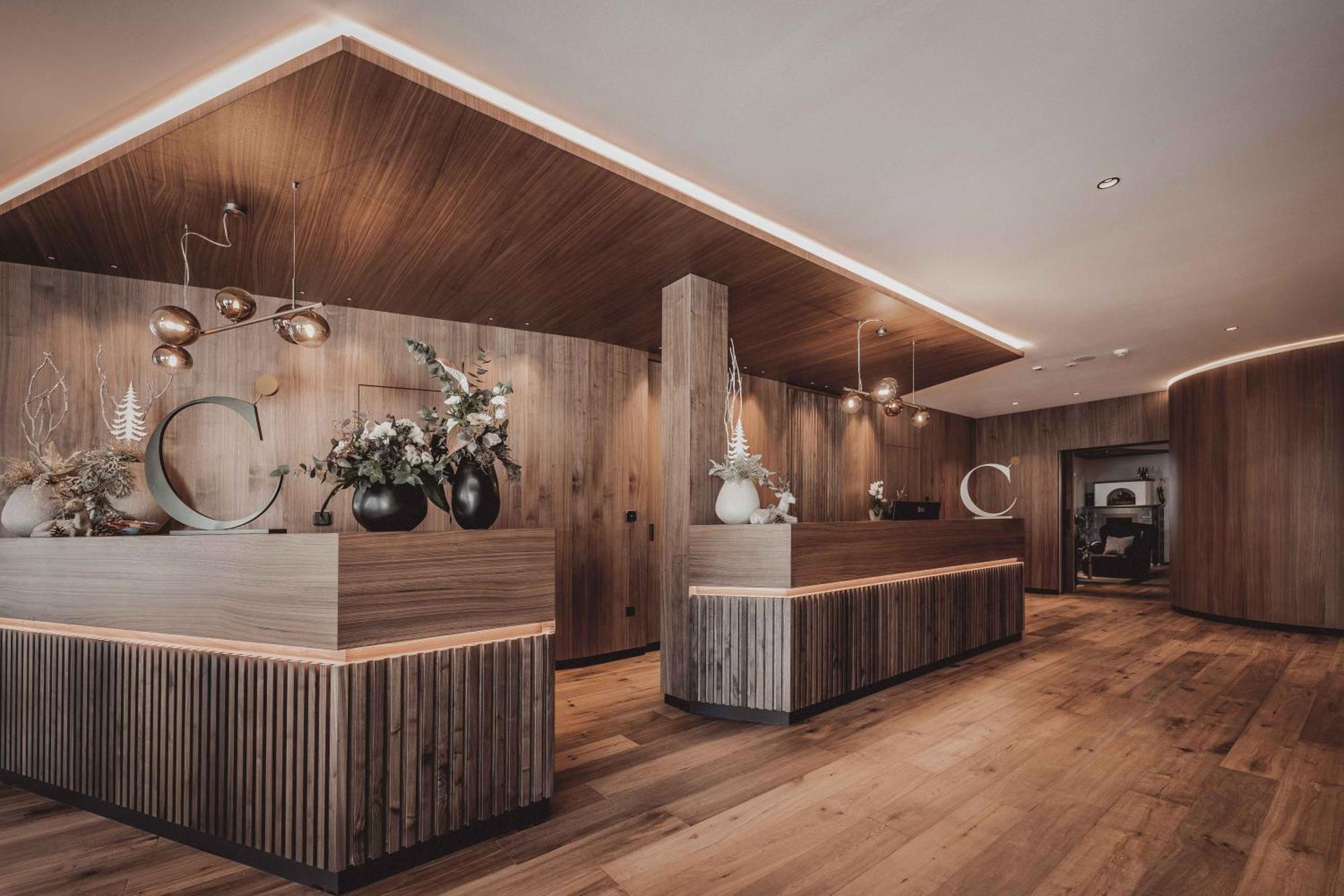 Hotel Continental Dolomites Сельва-ди-Валь-Гардена Экстерьер фото
