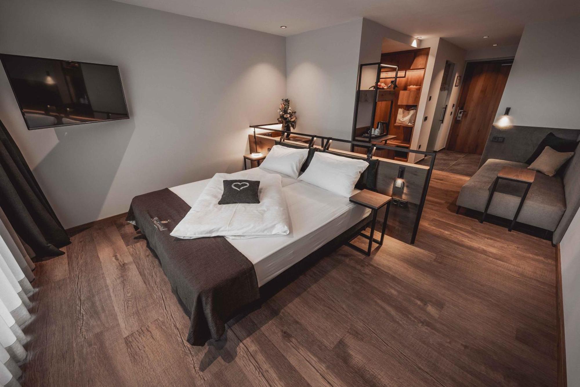 Hotel Continental Dolomites Сельва-ди-Валь-Гардена Экстерьер фото