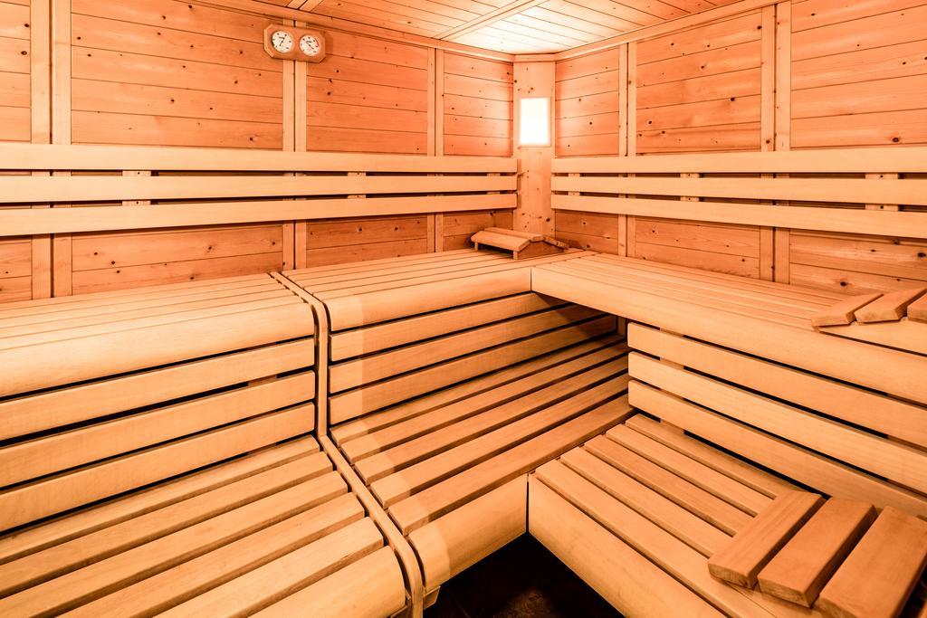 Hotel Continental Dolomites Сельва-ди-Валь-Гардена Экстерьер фото